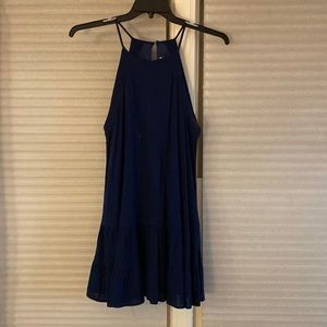 Impeccable pig navy dress!